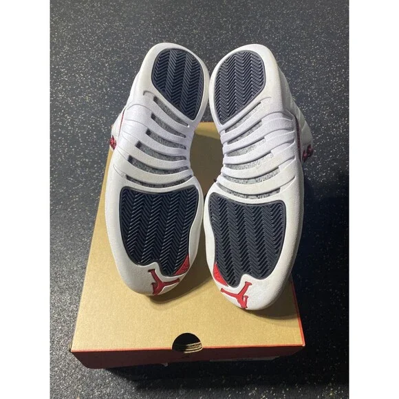 Size 10 - Air Jordan 12 Retro Twist - Picture 4 of 6
